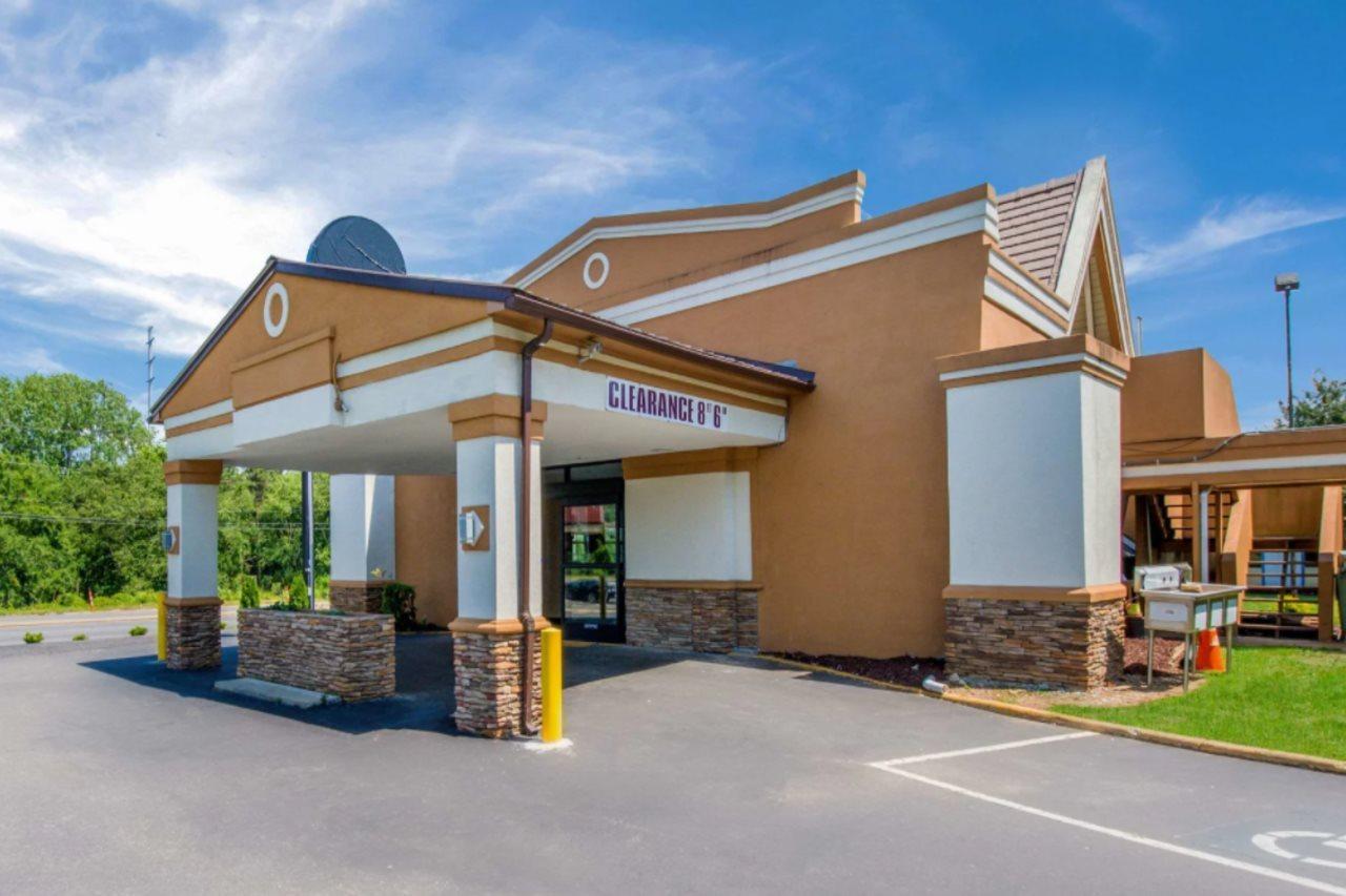 Quality Inn Gastonia Exterior photo