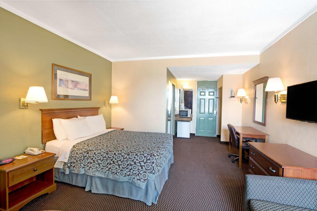 Quality Inn Gastonia Exterior photo