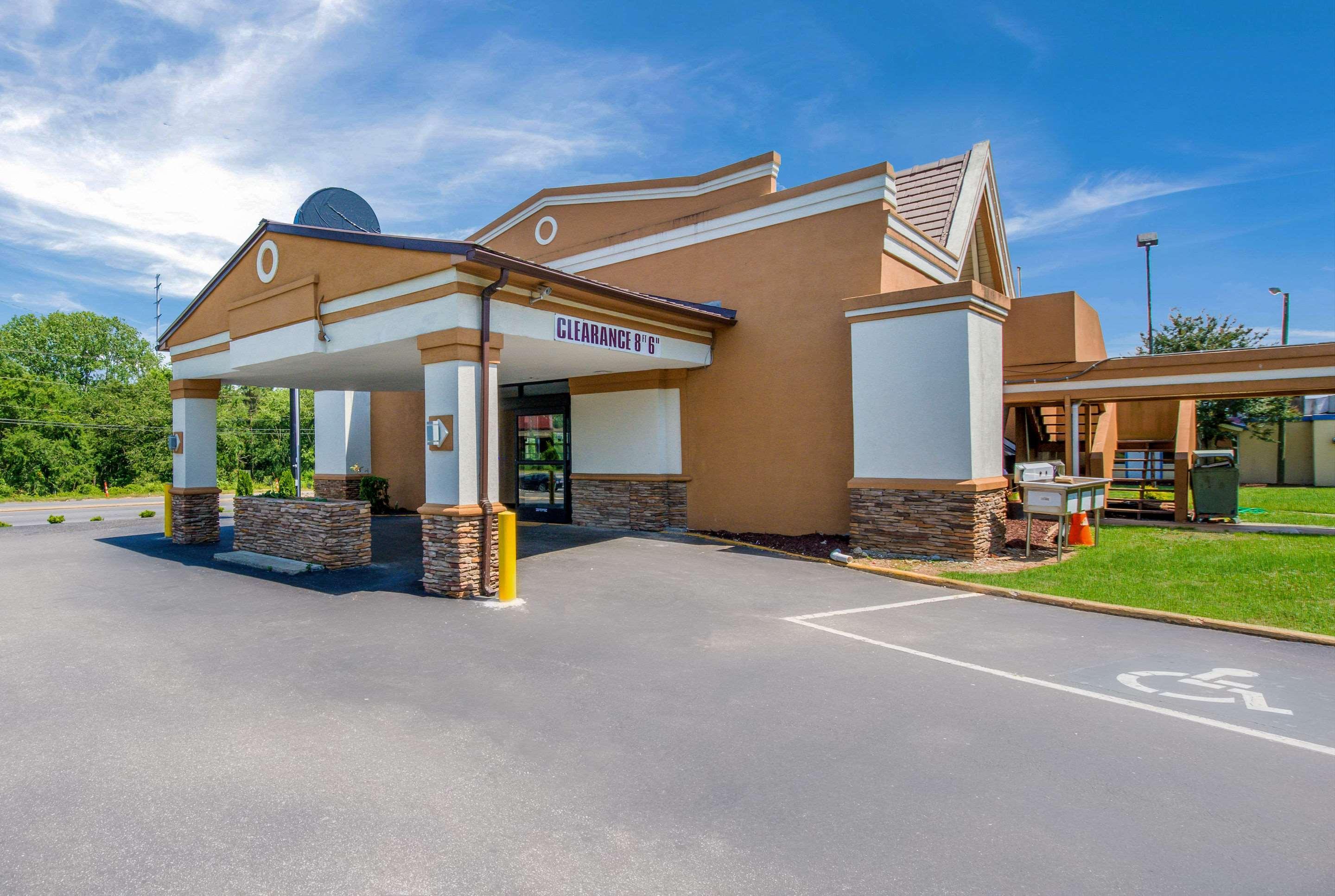 Quality Inn Gastonia Exterior photo