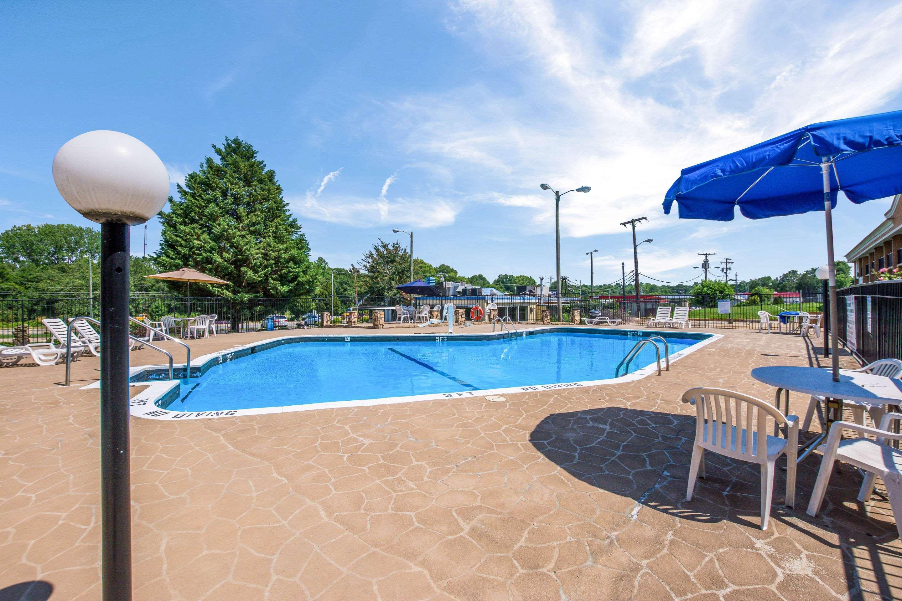 Quality Inn Gastonia Exterior photo
