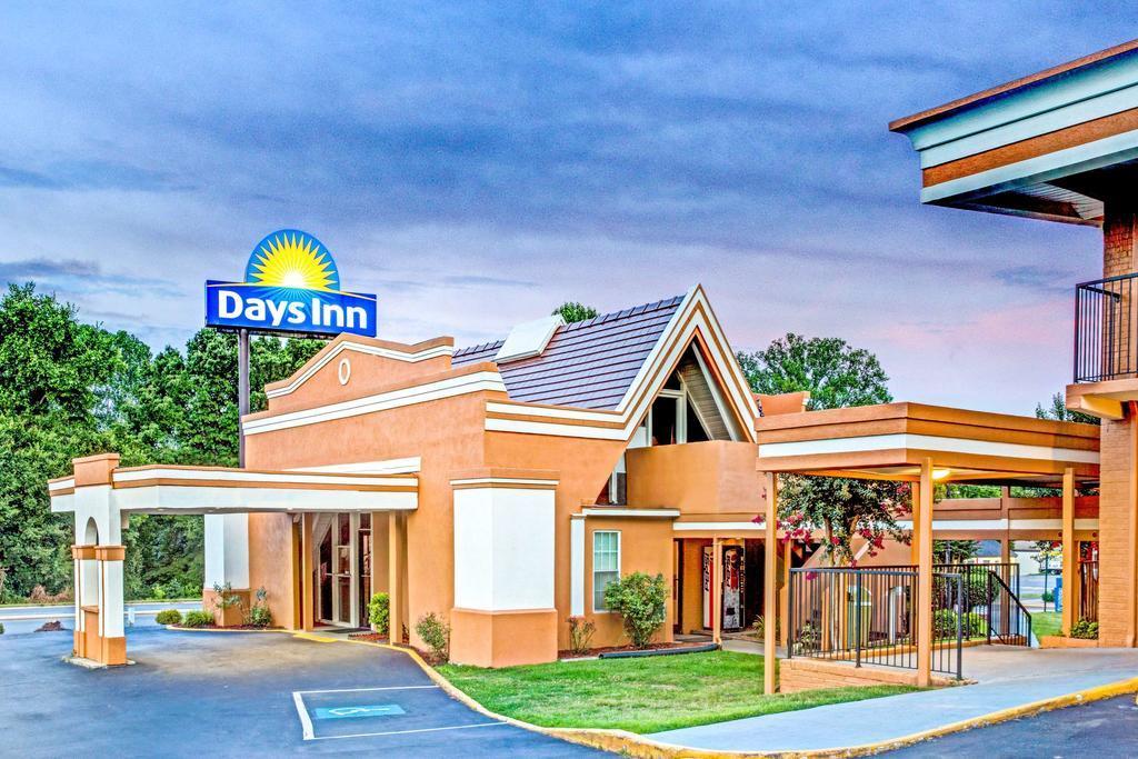 Quality Inn Gastonia Exterior photo